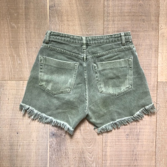 Dolls Kill size small green cut off rip short - Picture 2 of 4